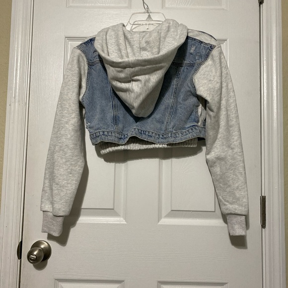 NWT SER.O.YA Distressed Bryce Hoodie Jacket In Tidal Denim Size XS. - Picture 4 of 5